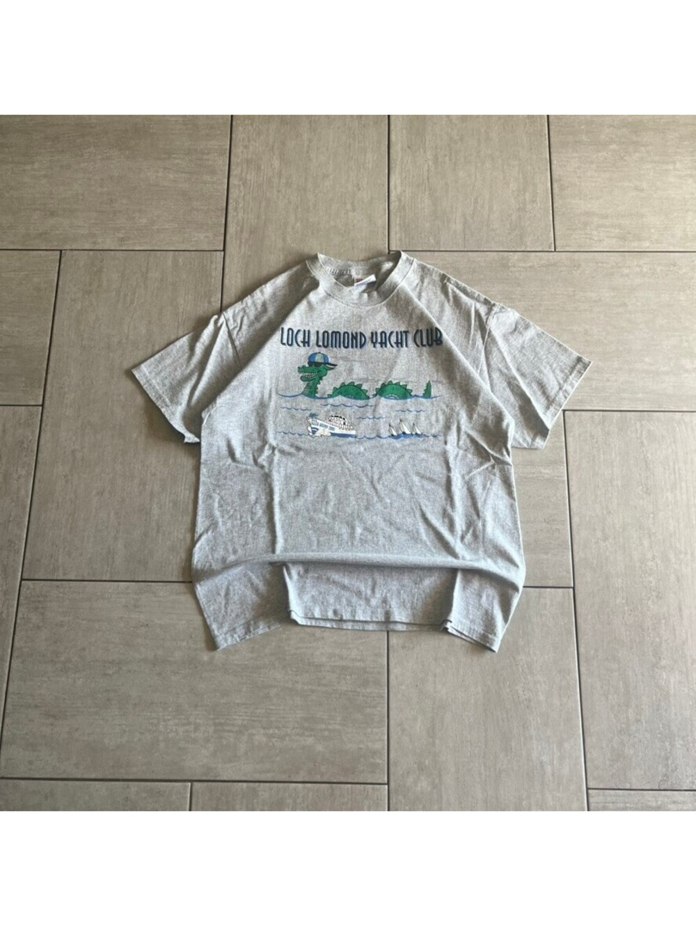 Vintage Hanes Heavyweight Gray Graphic T-Shirt Size Large